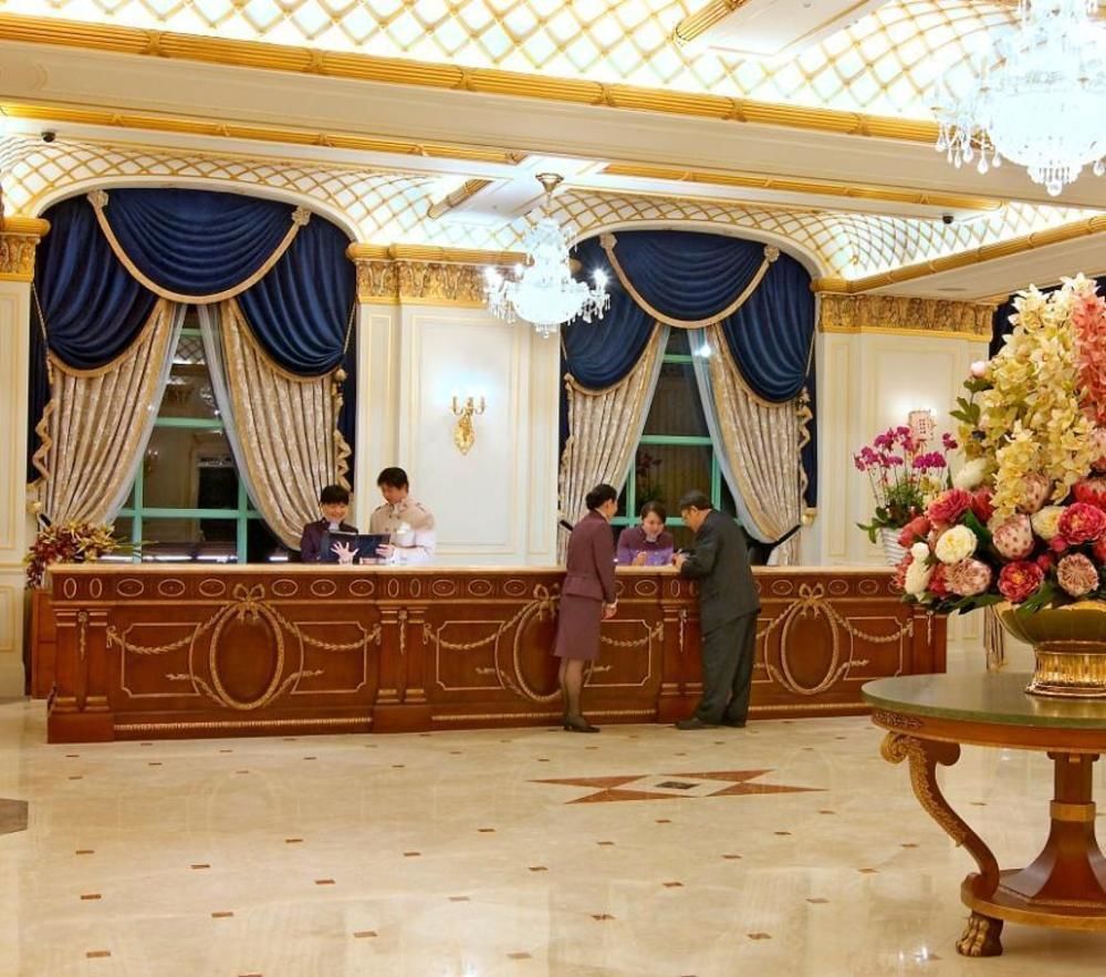 Le Midi Hotel Chitou Luku Kültér fotó