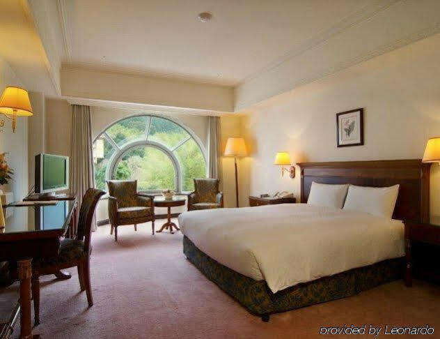 Le Midi Hotel Chitou Luku Kültér fotó